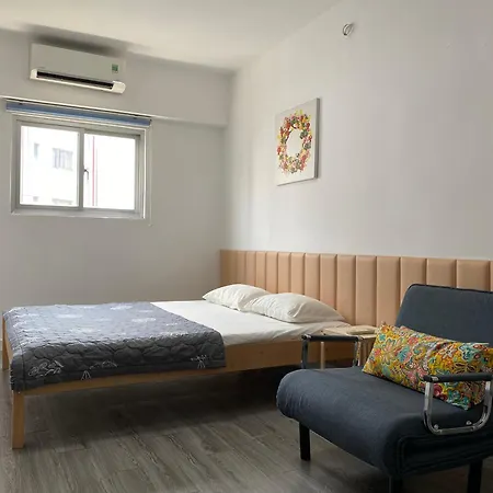 Modern 1 Bedroom Apartment - C' House